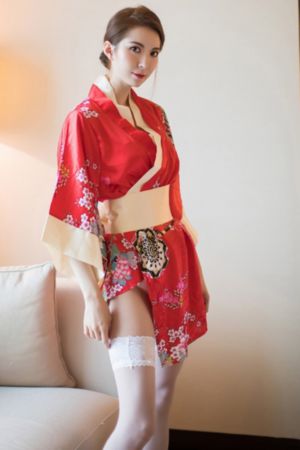 我女朋友的妈妈在线观看