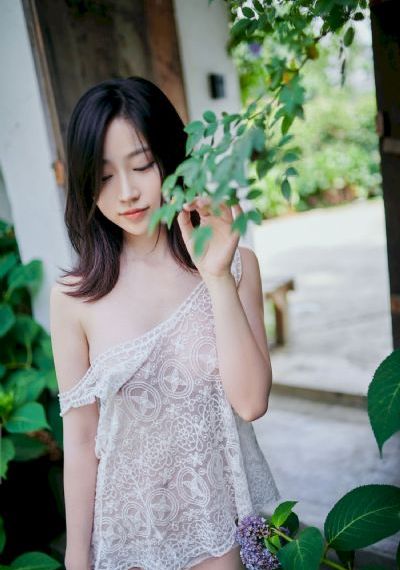 美丽的小蜜桃2在线观看