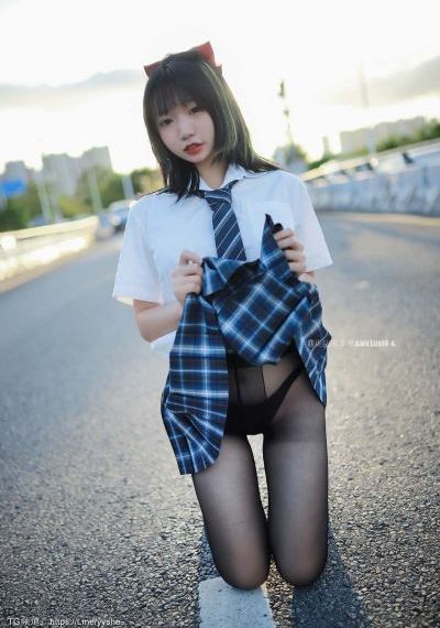 俄罗斯洛丽塔在线播放